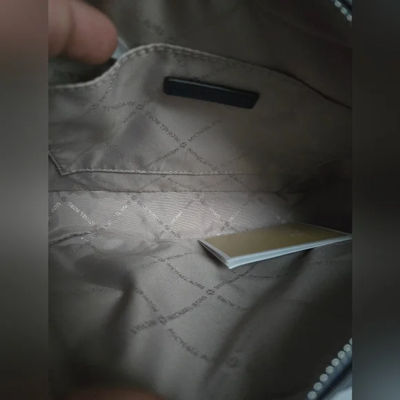 Michael Kors Navy Blue Fruit Print Crossbody Bag NWT - Picture 7 of 9